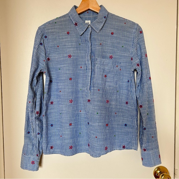 Gap Embroidered Flowers Long Sleeve Button Down Shirt, Blue/White - Picture 3 of 8